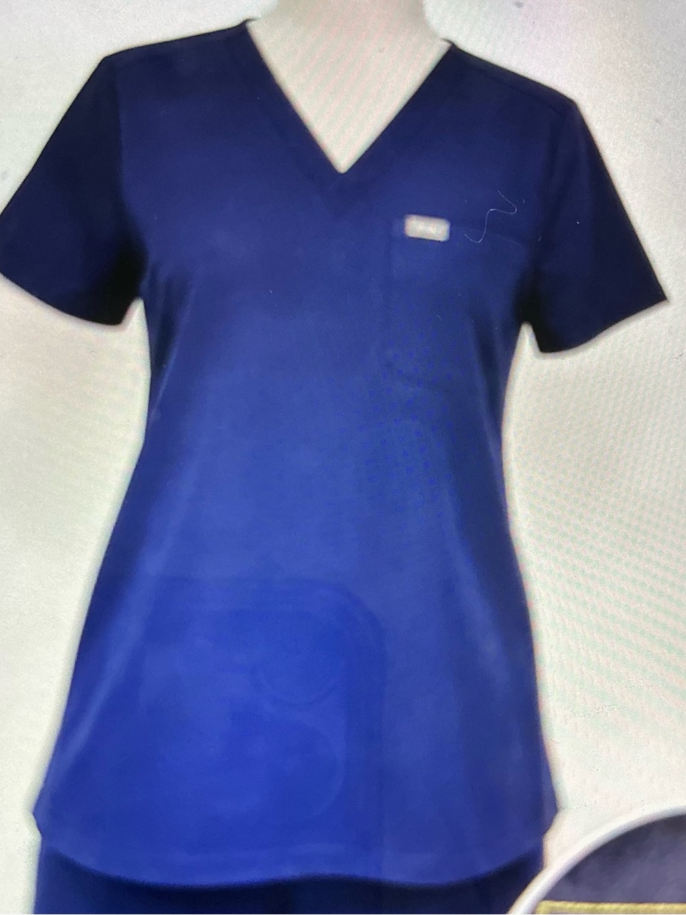 FIGS TECHNICAL COLLECTION NAVY V-NECK SCRUB TOP
